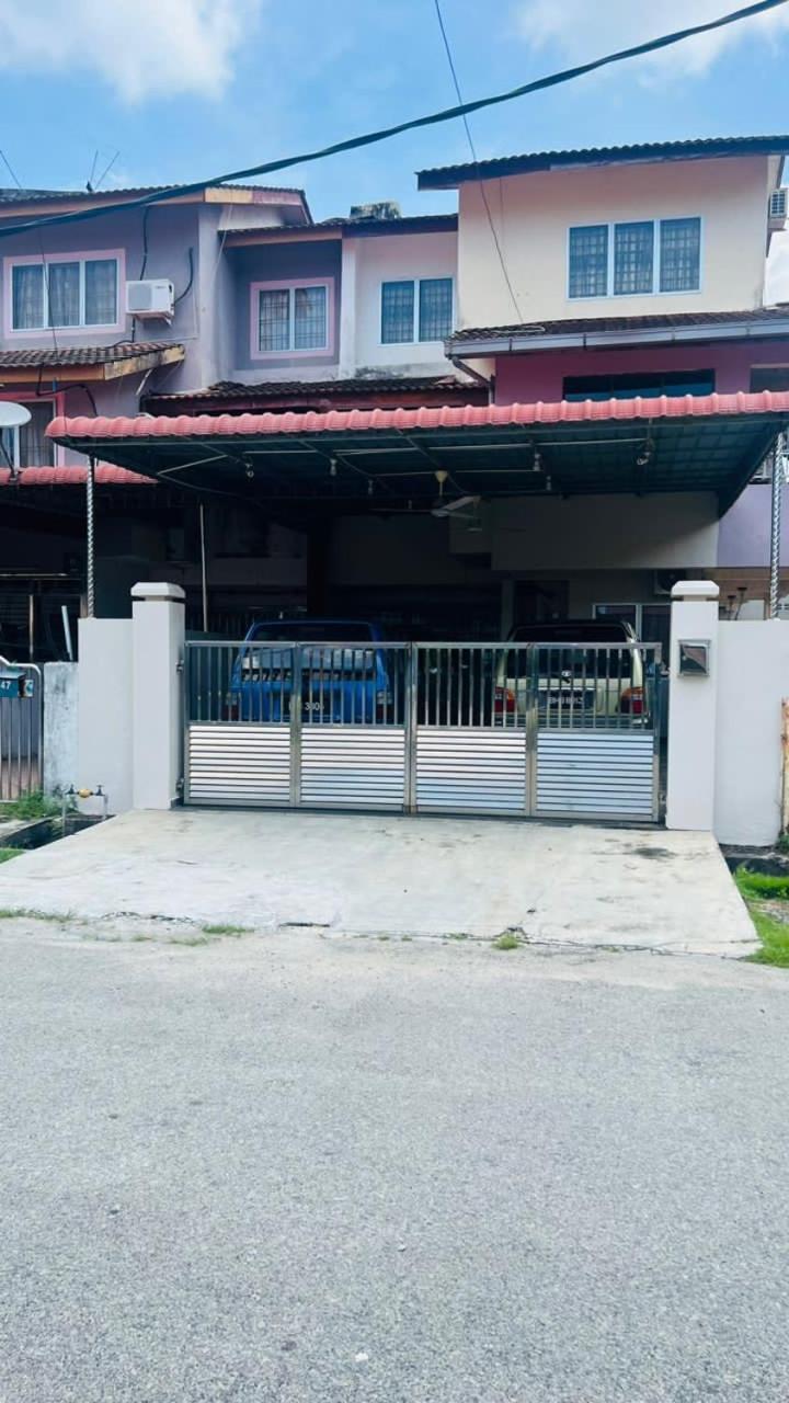 Pangkor 48 Homestay Pekan Pangkor Екстер'єр фото